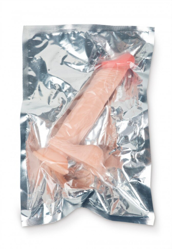 Крупный 19,5/4 см фаллоимитатор на присоске с прожилками Brazzers 19,5 см телесный - 7